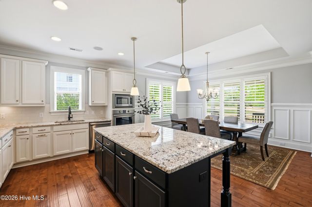 9385 Fallen Pear Lane NE, Leland, NC 28451