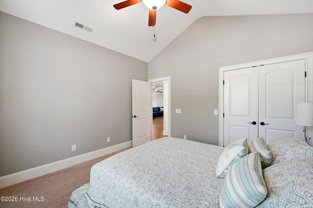 9385 Fallen Pear Lane NE, Leland, NC 28451
