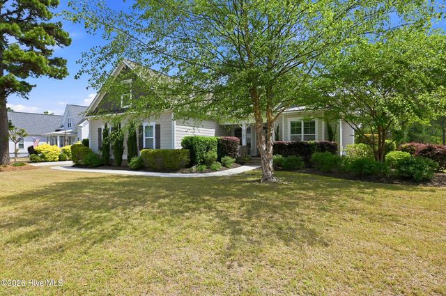 9385 Fallen Pear Lane NE, Leland, NC 28451
