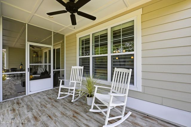 9385 Fallen Pear Lane NE, Leland, NC 28451