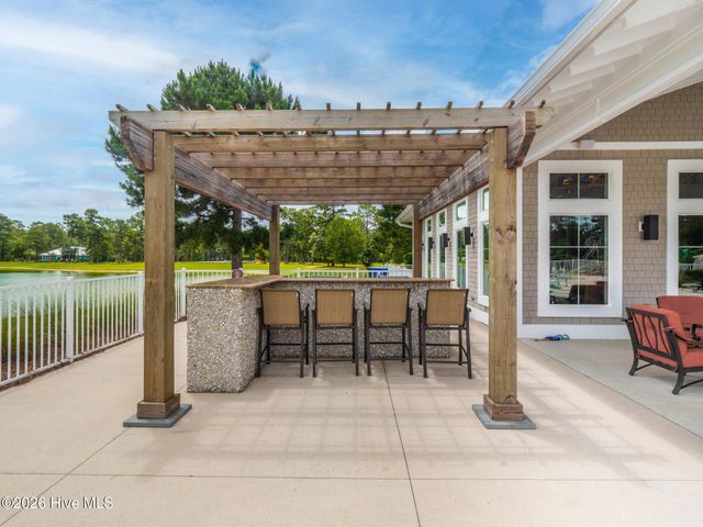 9385 Fallen Pear Lane NE, Leland, NC 28451