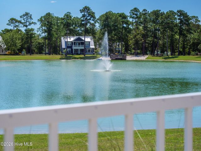 9385 Fallen Pear Lane NE, Leland, NC 28451