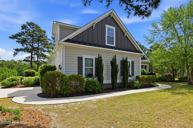 9385 Fallen Pear Lane NE, Leland, NC 28451