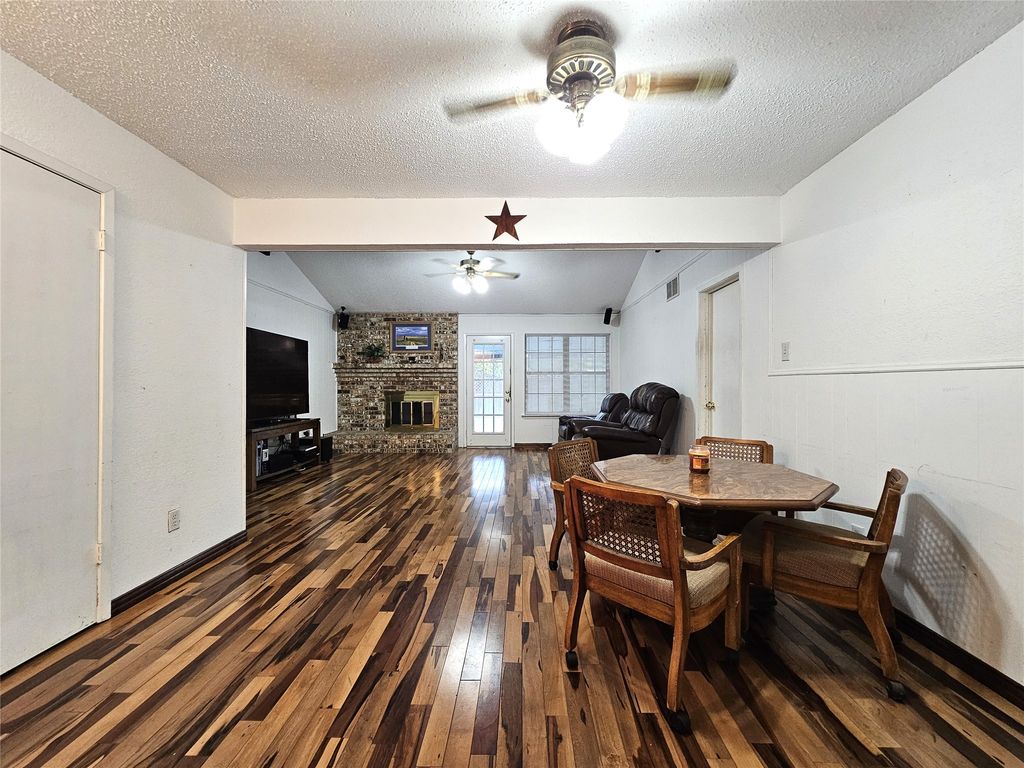 6208 Brookside Drive, Watauga, TX 76148 — photo 5