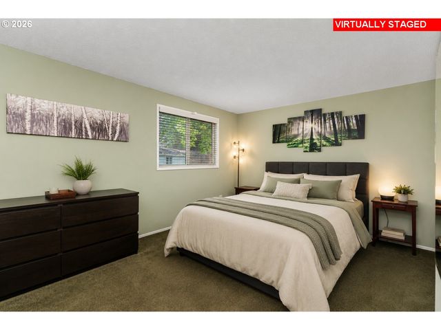 2369 Ne POYNTER St, Hillsboro, OR 97124