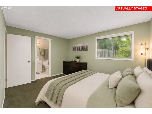 2369 Ne POYNTER St, Hillsboro, OR 97124