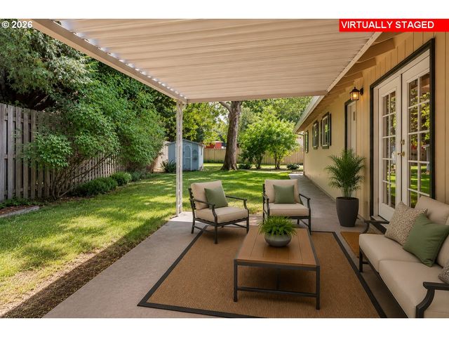 2369 Ne POYNTER St, Hillsboro, OR 97124