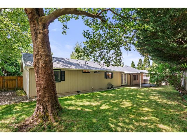 2369 Ne POYNTER St, Hillsboro, OR 97124