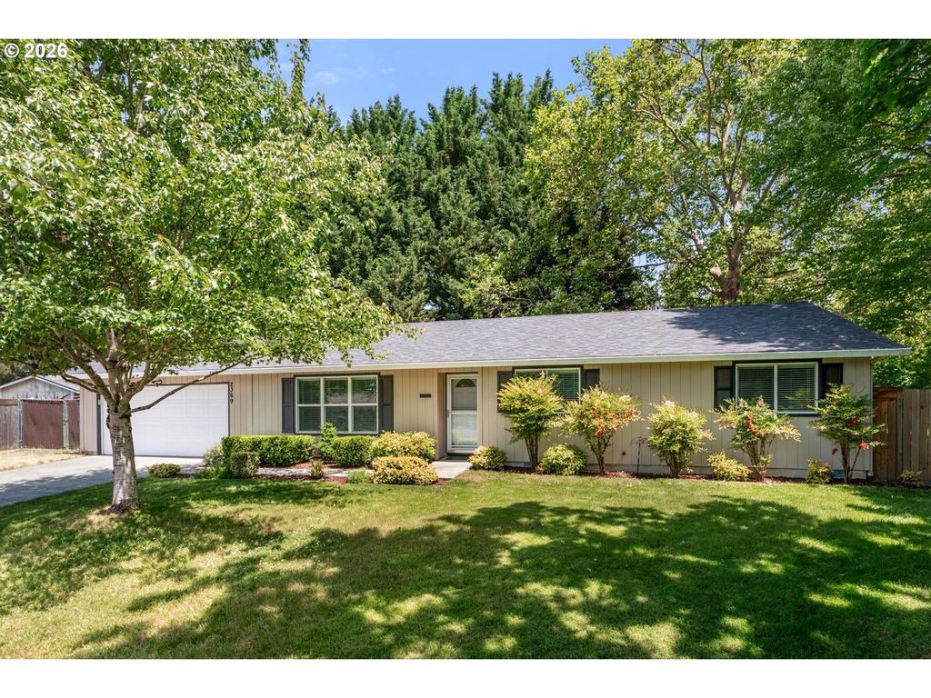 2369 Ne POYNTER St, Hillsboro, OR 97124