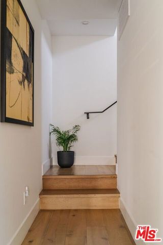 1563 Hi Point Street, Los Angeles, CA 90035