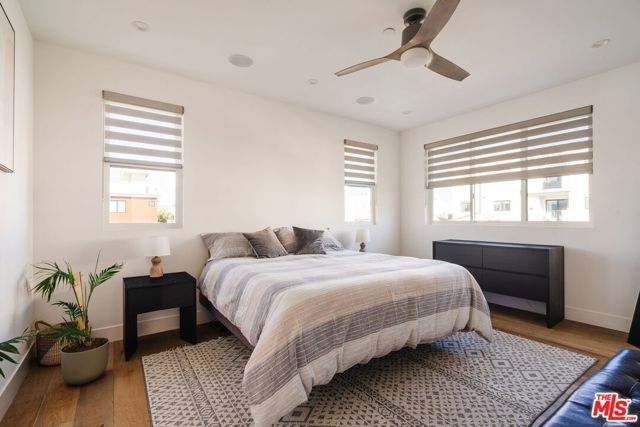 1563 Hi Point Street, Los Angeles, CA 90035
