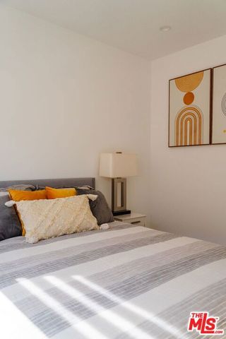 1563 Hi Point Street, Los Angeles, CA 90035