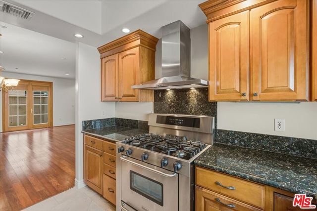 11357 Ovada Place 2, Los Angeles, CA 90049