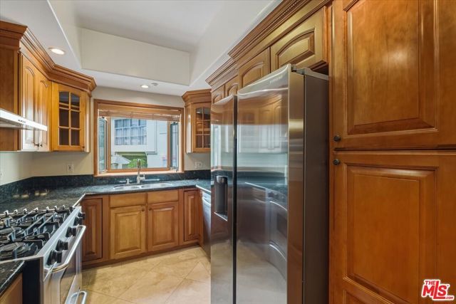 11357 Ovada Place 2, Los Angeles, CA 90049