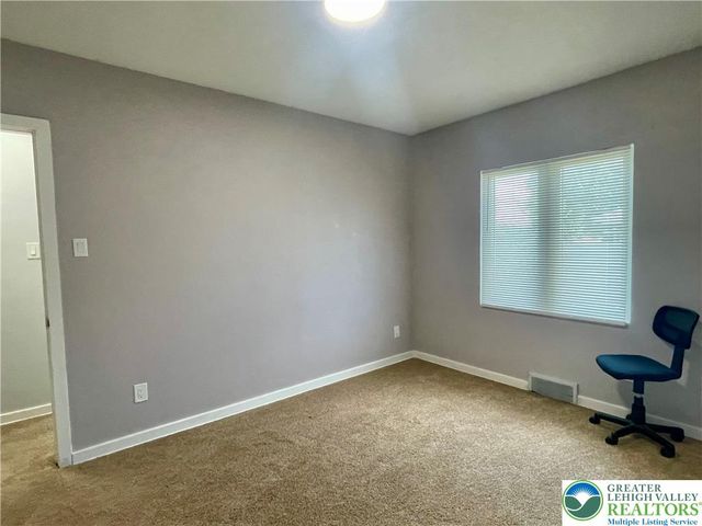 1830 Laubach Avenue, Northampton Boro, PA 18067