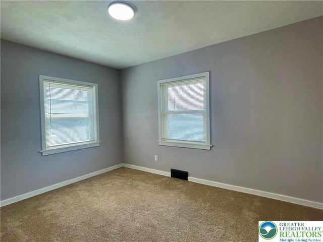 1830 Laubach Avenue, Northampton Boro, PA 18067
