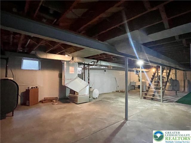 1830 Laubach Avenue, Northampton Boro, PA 18067