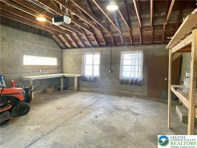1830 Laubach Avenue, Northampton Boro, PA 18067