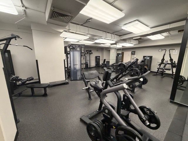 211 E Ohio Street 2409, Chicago, IL 60611