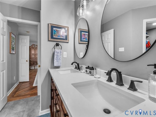 12107 Point Trace Ct, Midlothian, VA 23112