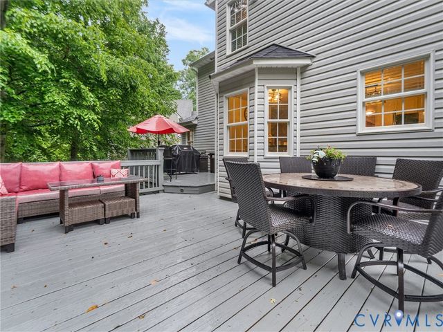 12107 Point Trace Ct, Midlothian, VA 23112