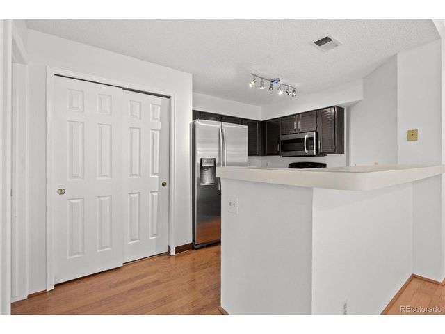 8500 E Jefferson Ave 17F, Denver, CO 80237