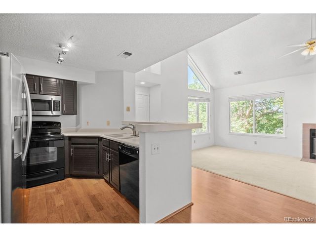 8500 E Jefferson Ave 17F, Denver, CO 80237