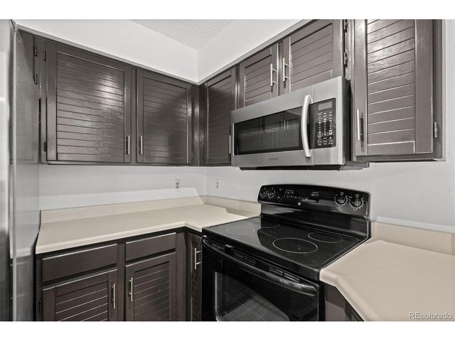 8500 E Jefferson Ave 17F, Denver, CO 80237