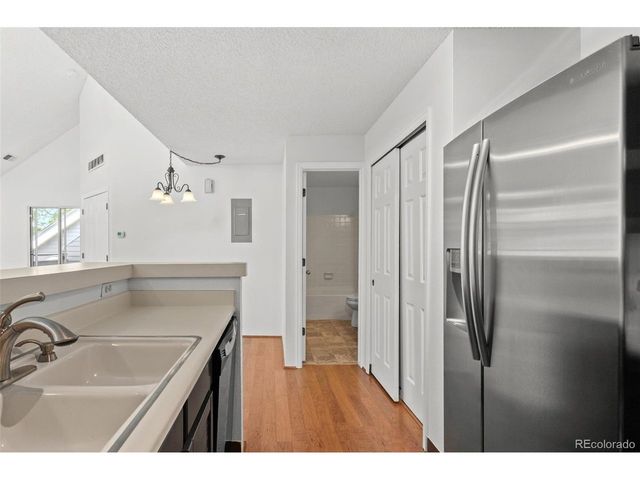 8500 E Jefferson Ave 17F, Denver, CO 80237
