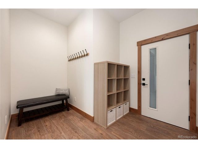 18 Meadow Creek Ln D-202, Fraser, CO 80442