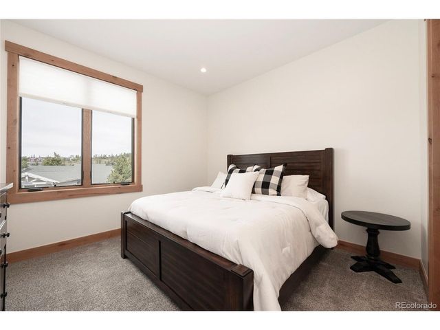 18 Meadow Creek Ln D-202, Fraser, CO 80442