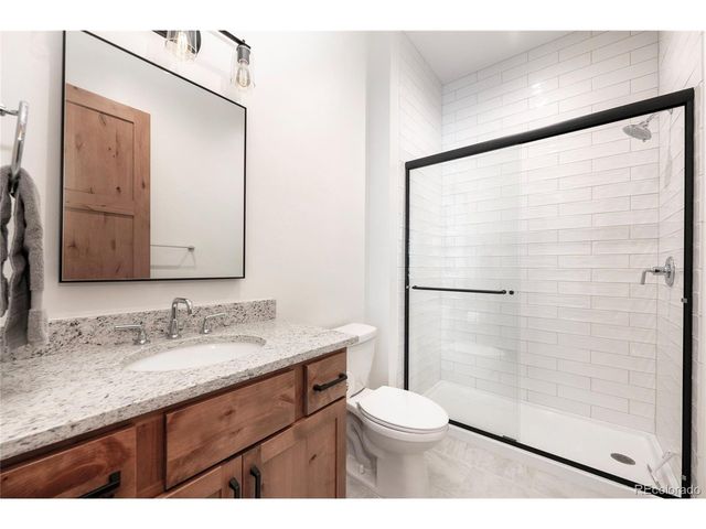 18 Meadow Creek Ln D-202, Fraser, CO 80442