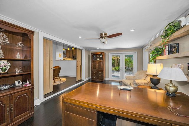 10497 LONGWOOD DRIVE, Seminole, FL 33777