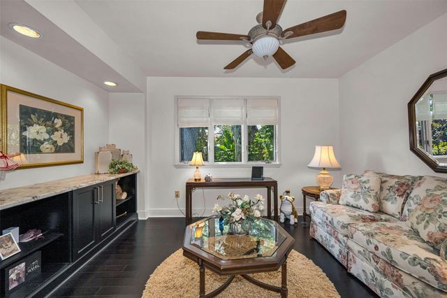 10497 LONGWOOD DRIVE, Seminole, FL 33777