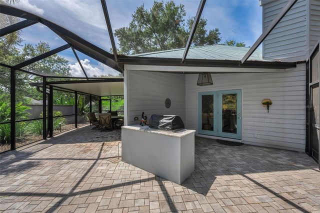 10497 LONGWOOD DRIVE, Seminole, FL 33777