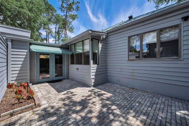 10497 LONGWOOD DRIVE, Seminole, FL 33777