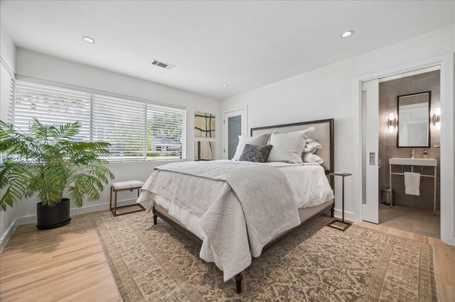 4114 Whitman Street, Houston, TX 77027