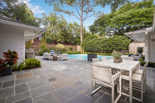 4114 Whitman Street, Houston, TX 77027