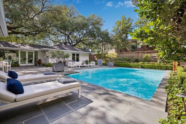 4114 Whitman Street, Houston, TX 77027