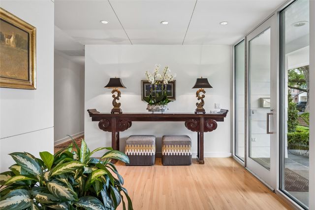 4114 Whitman Street, Houston, TX 77027