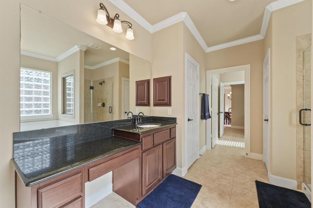 15702 Bellforest Court, Houston, TX 77044