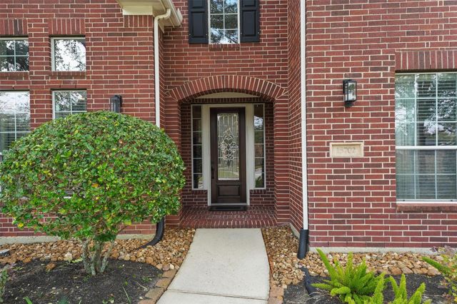 15702 Bellforest Court, Houston, TX 77044