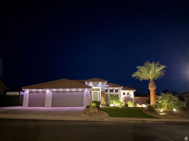 902 E SILVER SHADOWS DR, Washington, UT 84780