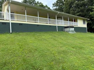 434 Valley Brook Trail, Whitwell, TN 37397