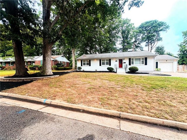 106 Booth RD, Newport News, VA 23606