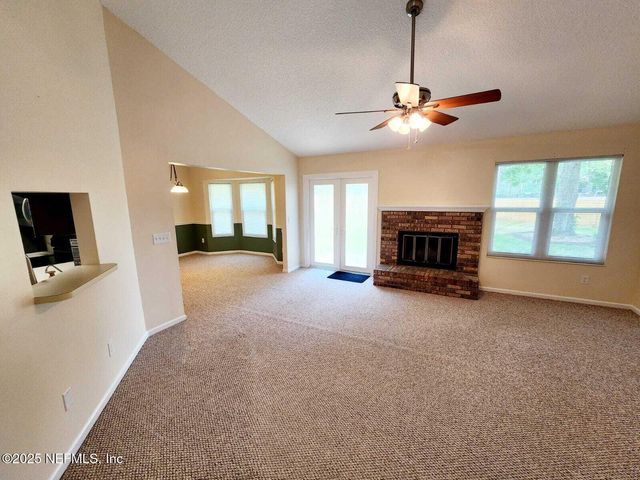 3910 KARISSA ANN Place E, Jacksonville, FL 32223