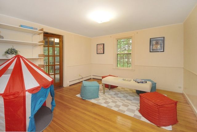 6 Hosmer Street, Acton, MA 01720