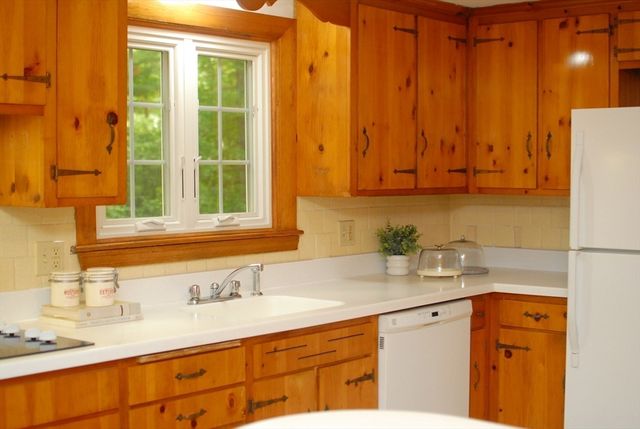 6 Hosmer Street, Acton, MA 01720