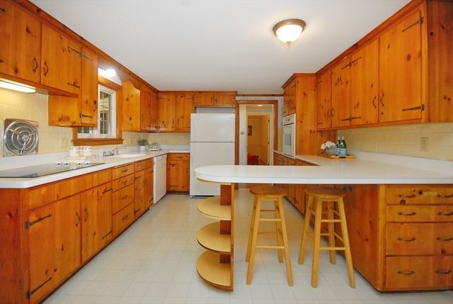 6 Hosmer Street, Acton, MA 01720