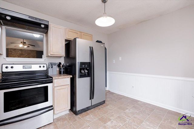 102 Sleepy Lane, Warner Robins, GA 31088